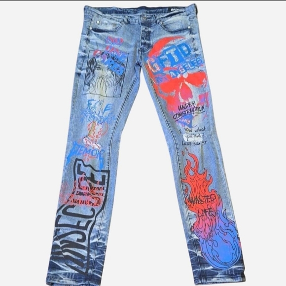 Men's GFTD Los Angeles Graphic Graffiti Designed Jeans - Picture 2 of 5
